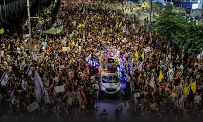  Des dizaines de milliers de manifestants à Tel-Aviv contre le plan israélien de conquérir la ville de Gaza