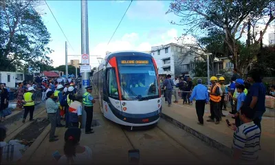 Essai du Metro Express : «Hé li roule vite sa ?» «Ti kave mett nou ladan !», pouvait-on entendre dans la foule