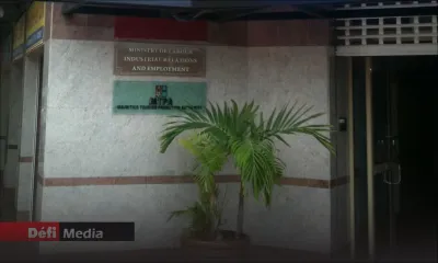 Le ministre du Travail ouvre une enquête sur le décès d’un ouvrier bangladais