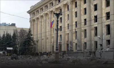 La Russie intensifie son offensive en Ukraine, Kharkiv sous les bombes, Marioupol menacée