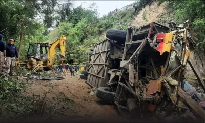 Un car plonge dans un ravin au Mexique: au moins 29 morts