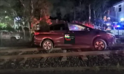 Vacoas : une voiture atterrit sur les rails du Metro Express, la conductrice positive à l’alcootest