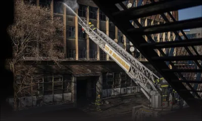 Incendie à Johannesburg: 12 enfants parmi 74 corps dénombrés, selon un nouveau bilan