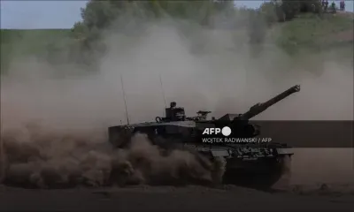 Ukraine: Zelensky remercie les Etats-Unis pour leur nouvelle aide militaire "puissante"