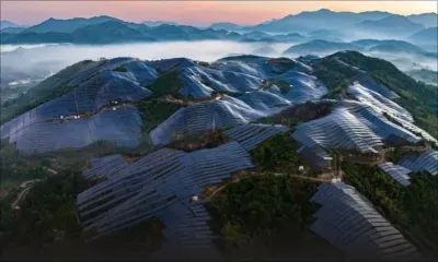 Énergie renouvelable : La Chine tapisse ses montagnes de panneaux solaires 