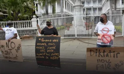 IBA Act : manif contre les amendements proposés devant la Government House