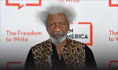 Visa américain annulé pour le Nigérian Wole Soyinka, Nobel de littérature