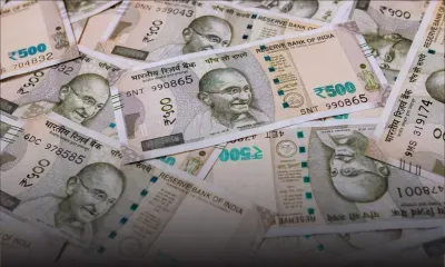 La roupie indienne au plus bas de son histoire face au dollar