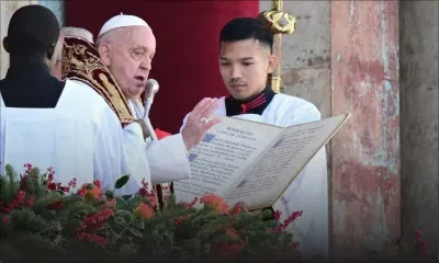 Pour Noël, le pape appelle à "faire taire les armes" dans le monde