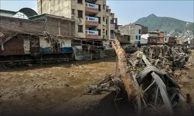 Au Pakistan, la mousson fait plus de 320 morts en 48 heures, les secours s'organisent