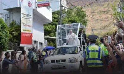 Hommage au pape François : son passage à Maurice en 2019