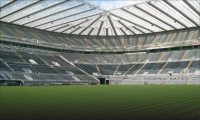 Foot: les matches de Premier League du week-end reportés après le décès de la Reine