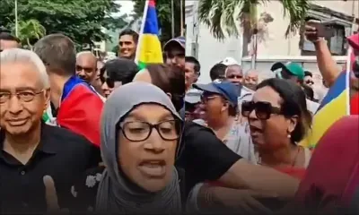 Des manifestants à Port-Louis : «Retourn nou Pravind»