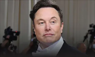Musk annonce la finalisation du rachat de Twitter, affirmant que "l'oiseau est libre"