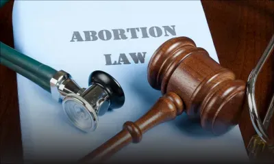 Le droit à l'avortement menacé en Europe, alerte Amnesty International