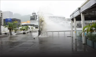Grosses vagues sur le front de mer : Fermeture temporaire des salles de cinéma MCiné au Port-Louis Waterfront