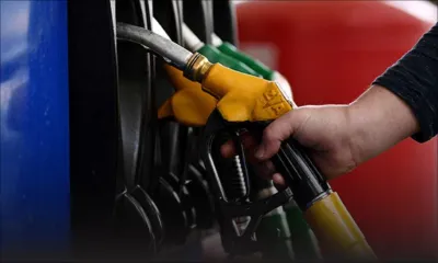 Carburants : l’essence à Rs 67.40, le diesel à Rs 49.60 le litre