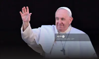 Le pape appelle à "faire taire les armes" en Ukraine et dans le monde