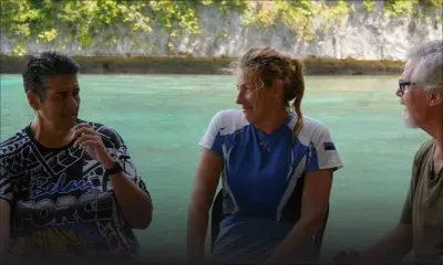 Environnement: le président des Palaos interviewé en direct sous l'océan