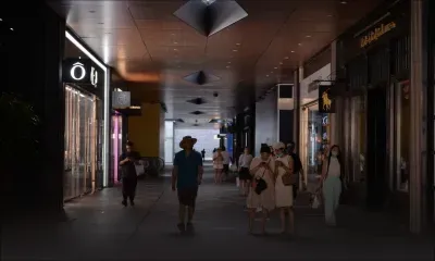 Canicule en Chine: une ville réduit l'éclairage pour économiser l'énergie