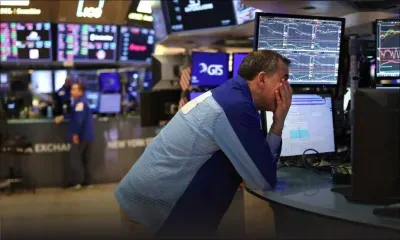 Les Bourses asiatiques dévissent, le pétrole au plus bas en 4 ans