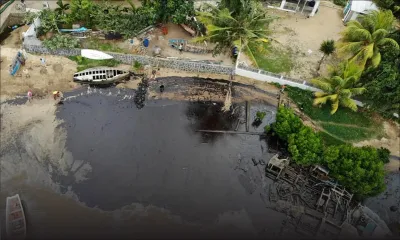 Marée noire : Vieux-Grand-Port meurtri, images d'en haut