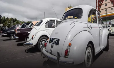 Exposition de voitures vintage & classiques et collecte de vivres pour l’ONG Quatre tilapat