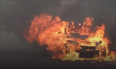 Voiture ravagée par les flammes : « De la fumée sortait du capot », dit le propriétaire