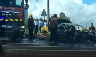Ébène : une voiture ravagée par le feu 