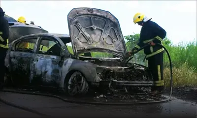 Saint-Martin : Une voiture prend feu alors que son conducteur est au volant