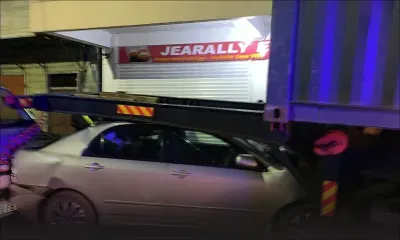 Un mort à Port-Louis : la remorque et son conteneur se détachent et basculent sur une voiture en stationnement