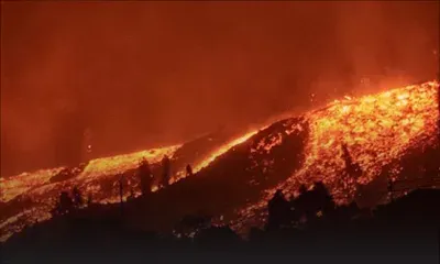 Espagne : un volcan entre en éruption aux Canaries