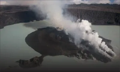 Eruption volcanique au Vanuatu : la population d'une île incitée à partir pour de bon