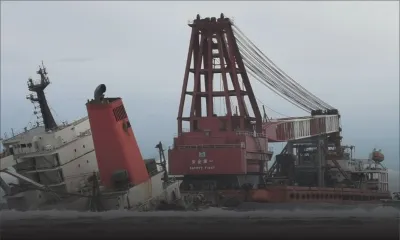 [En images] Début du démantèlement de la poupe du MV Wakashio 