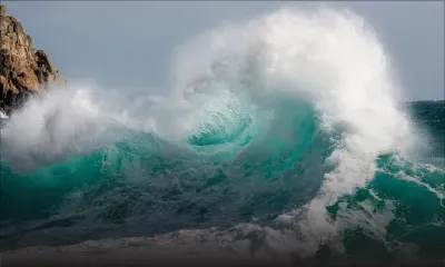 Météo : un avertissement de fortes houles en vigueur à Maurice