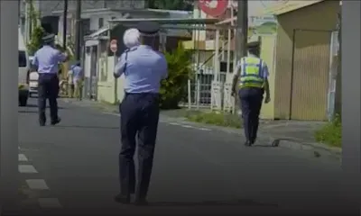 Highlands : la police 'à la criée' pour encourager les habitants à se faire dépister