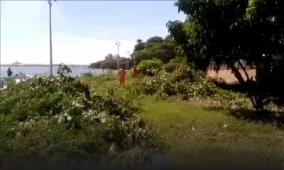 Clean Up Mauritius : des détenus nettoient les plages de la circonscription No. 1