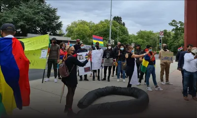 [En images] Devant l'Office des Nations Unies à Genève, des Mauriciens réclament une enquête indépendante sur le Wakashio 