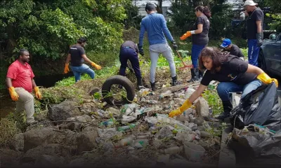 Journée mondiale du nettoyage : des jeunes dépolluent une rivière de leur quartier