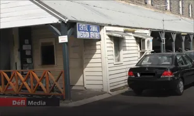 Voiture rouge dans l’affaire Kistnen : un conseiller du PMO porte plainte au CCID