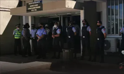 Assassinat de Manan Fakhoo : comparution des suspects sous forte présence policière 