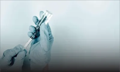 Variant Omicron : l'EMA pourrait approuver des vaccins d'ici 4 mois