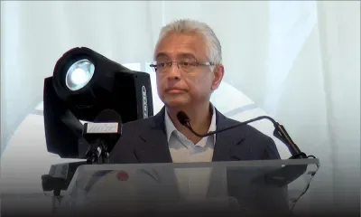 Le PM parle de « lions, requins, coqs et corbeaux » : «Sakenn pe rode morde so kamarad »