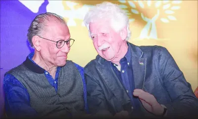 Meeting de l’Alliance du Changement à Bambous - Paul Bérenger au CP : «si se pa to lavwa al zir enn lafidavit»