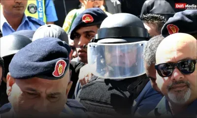 [En images] : La comparution du SP Jagai au tribunal ; forte escorte policière et public agité