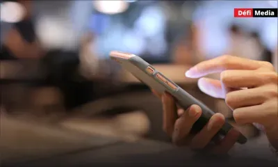 Singapour va renforcer l'interdiction des téléphones portables dans ses écoles