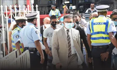 Private Prosecution : Yogida Sawmynaden est arrivé au tribunal de Port-Louis