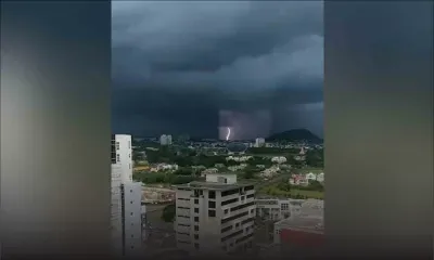 Ebène : le tonnerre gronde sa colère