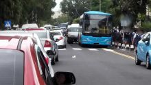 Embouteillages à rue Commerford, Curepipe : sens unique ou pas ?