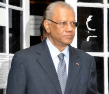 Navin Ramgoolam porte plainte contre la MBC